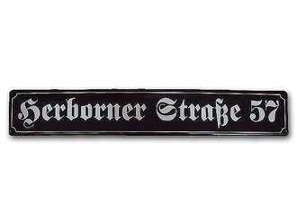 Emailliertes Stra&szlig;enschild mit einem maximal 25 Buchstaben Stra&szlig;ennamen 