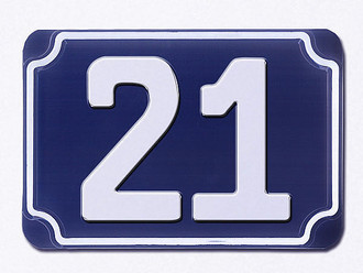 Blaue gepr&auml;gte Hausnummer 21 