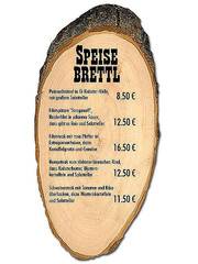 Speisekarte auf einer Baumscheibe mit Ihrem Wunschtext