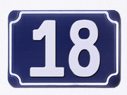 Blaue gepr�gte Hausnummer 18 (Hausnummernzuschnitt)