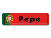 Namensschild mit portugiesischer Flagge und Ihrem Wunschtext 