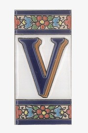 Spanische Buchstaben aus Keramik-Fliesen - Buchstabe V 