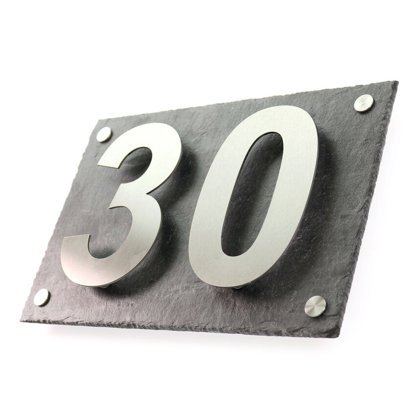 Edelstahlhausnummer auf Schiefer 300 x 200mm