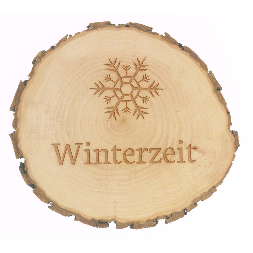 winterliches Schild aus Holz mit Text und Symbol