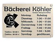 Firmenschild Bäckerei mit Lasergravur - Oberflächengravur